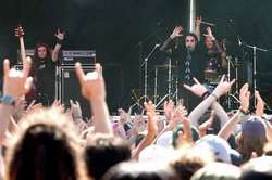 La banda de rockmetal espanola Skizoo debuto en Cuba